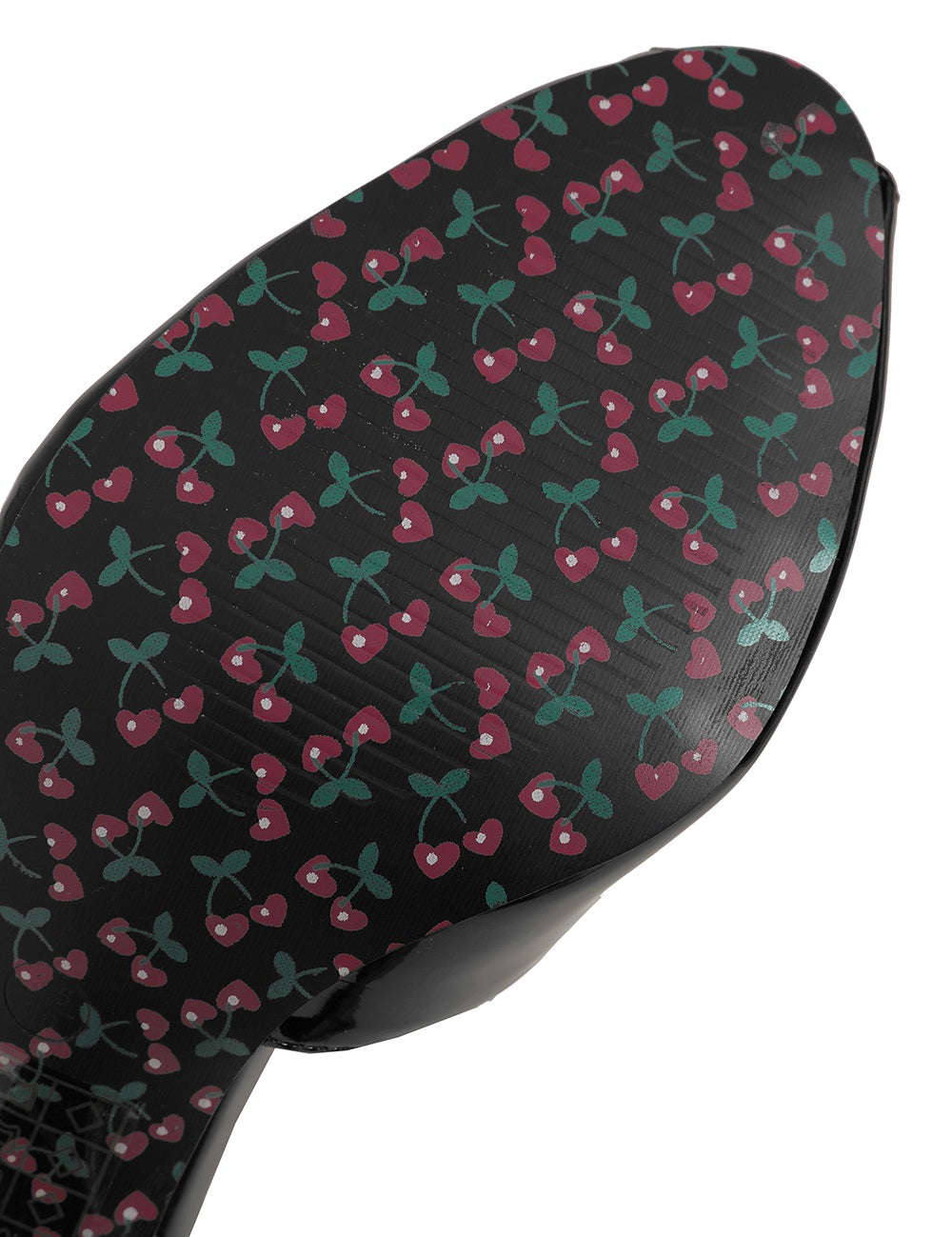 Chaussure femme Banned verni noir à talon style rétro BND206