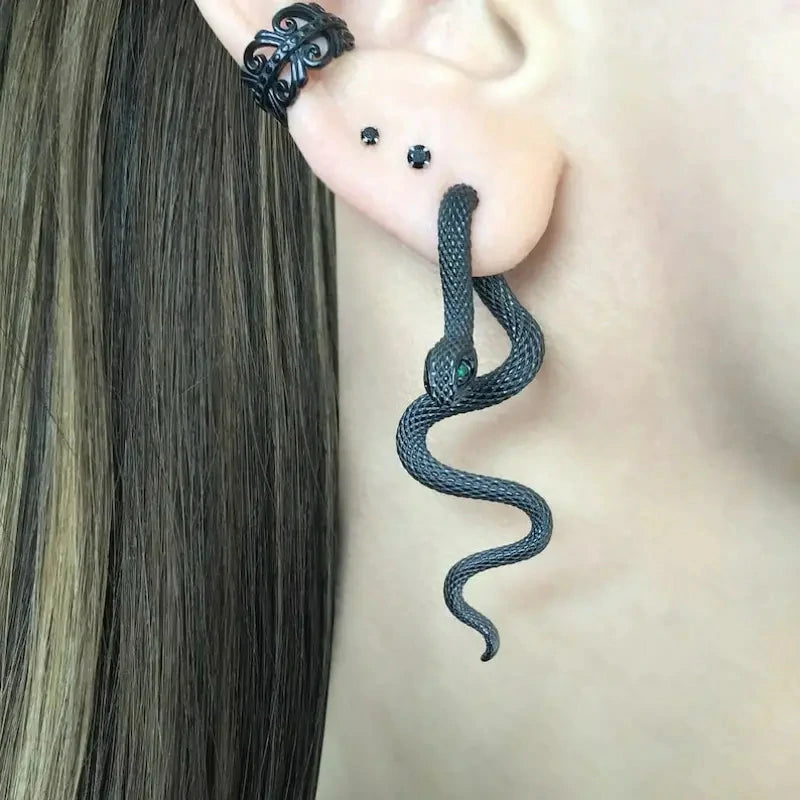 Boucles d'oreilles serpent noir Moon Attic EAR4