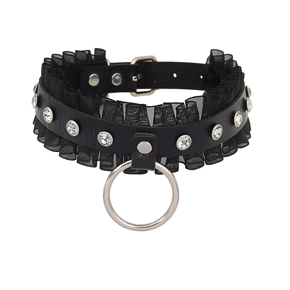 Choker Moon Attic avec anneau style punk / gothique / métal MA-XQ0326
