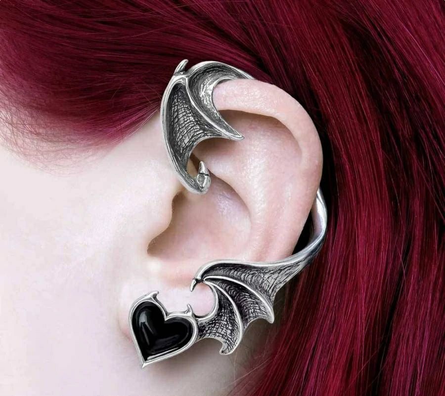 Boucle / Tour d'oreille Alchemy aile de chauves-souris & coeur noir E445
