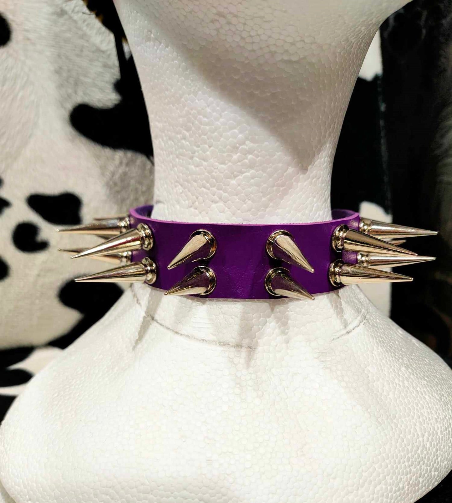 Choker à pointes Moon Attic style punk / gothique / métal MA-XQ0449