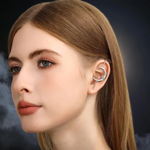 Boucle d'oreille O. croissant de lune