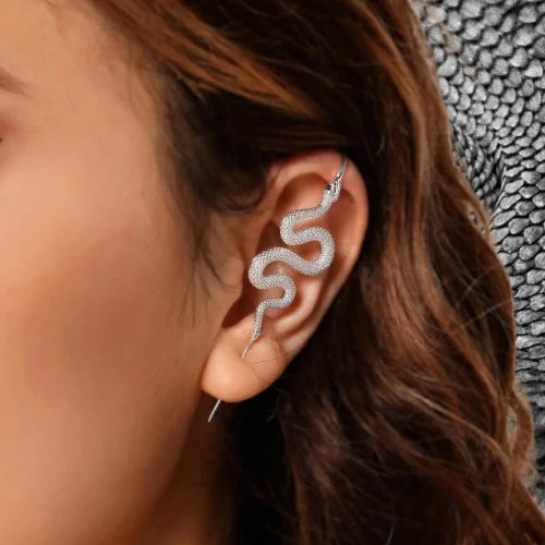 Boucle d'oreille O. serpent