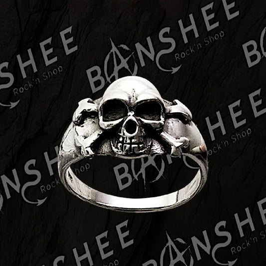 Bague en argent tête de mort avec ossements en relief