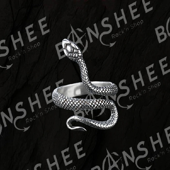 Bague serpent en acier inoxydable enroulée autour du doigt