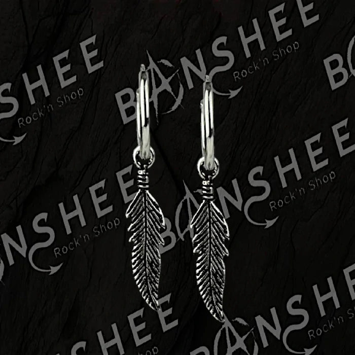 Boucles d’oreilles en argent avec plumes suspendues