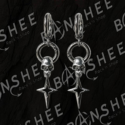 Boucles d’oreilles pendantes avec têtes de mort et étoiles