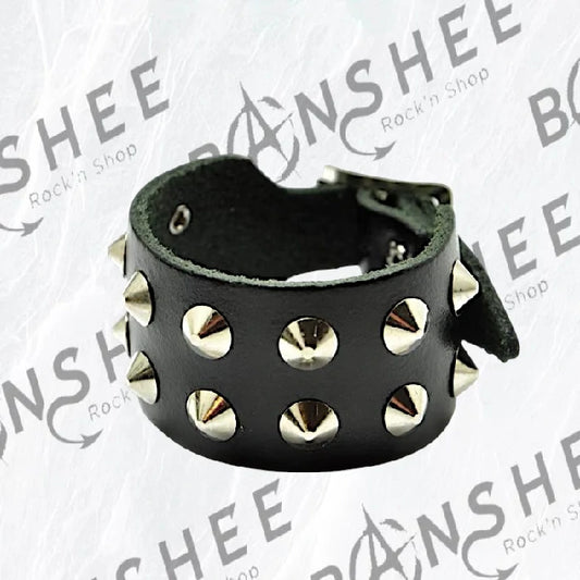 Bracelet fin noir en cuir avec petits spikes métalliques et fermeture à boucle