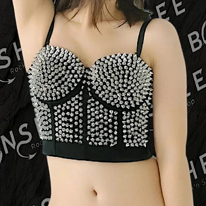 Bustier noir à clous métalliques avec bretelles réglables style rock gothique