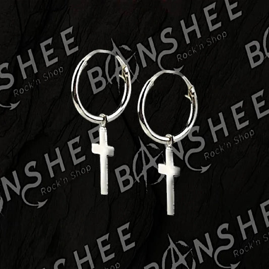 Créoles en argent avec croix suspendues