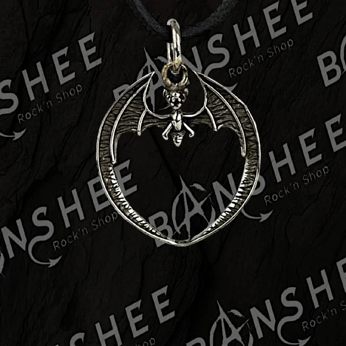 Pendentif en argent chauve-souris aux ailes déployées