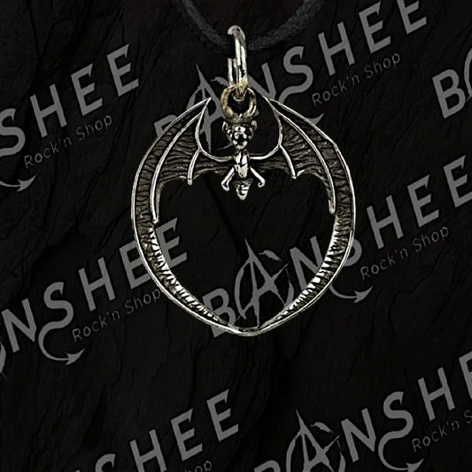 Pendentif en argent chauve-souris aux ailes déployées